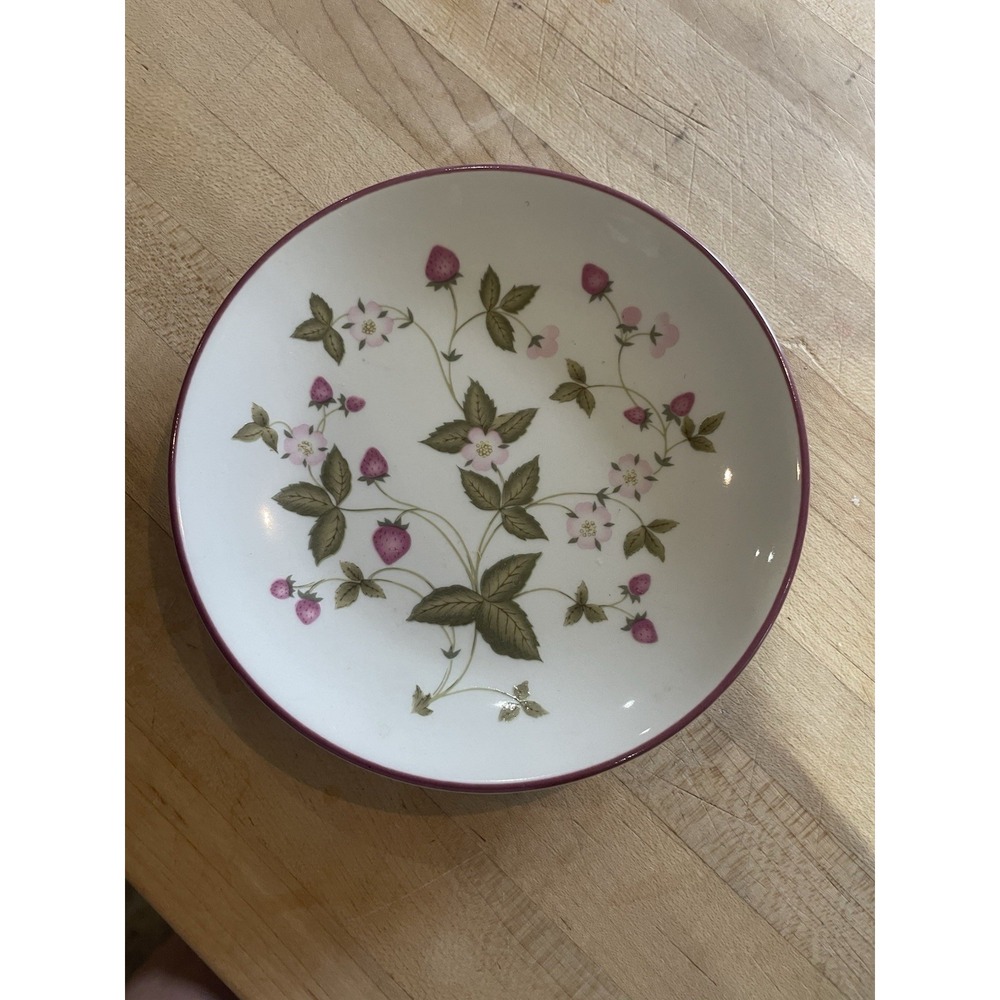 Homer Laughlin China Wild Strawberry 5" Plate Trinket Dish Made In The USA Pink